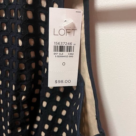 NWT LOFT Navy & Tan Eyelet Dress Size 0 - Picture 8 of 14